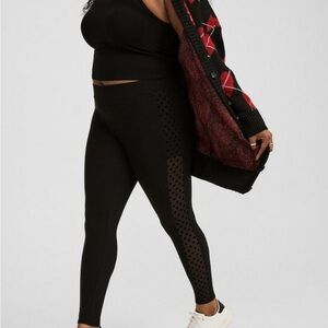 Torrid Full Length Signature Side Mesh Legging Size Large NWT